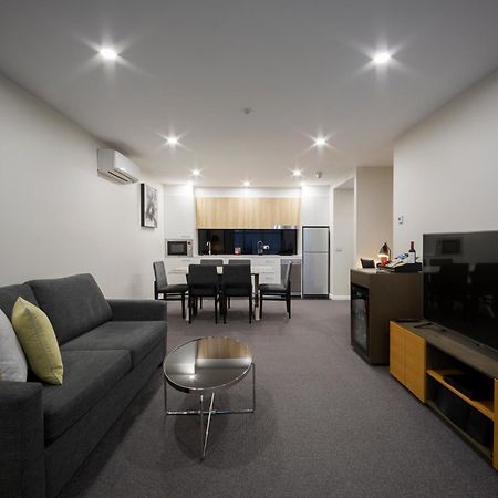 Avenue Hotel Canberra Exterior foto